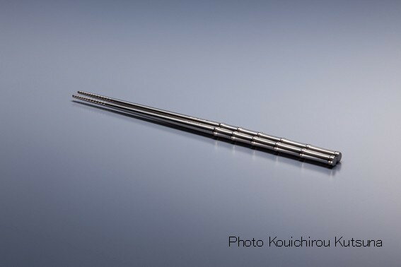 竹箸チタン（大）　桐製化粧箱付一生物のチタン箸