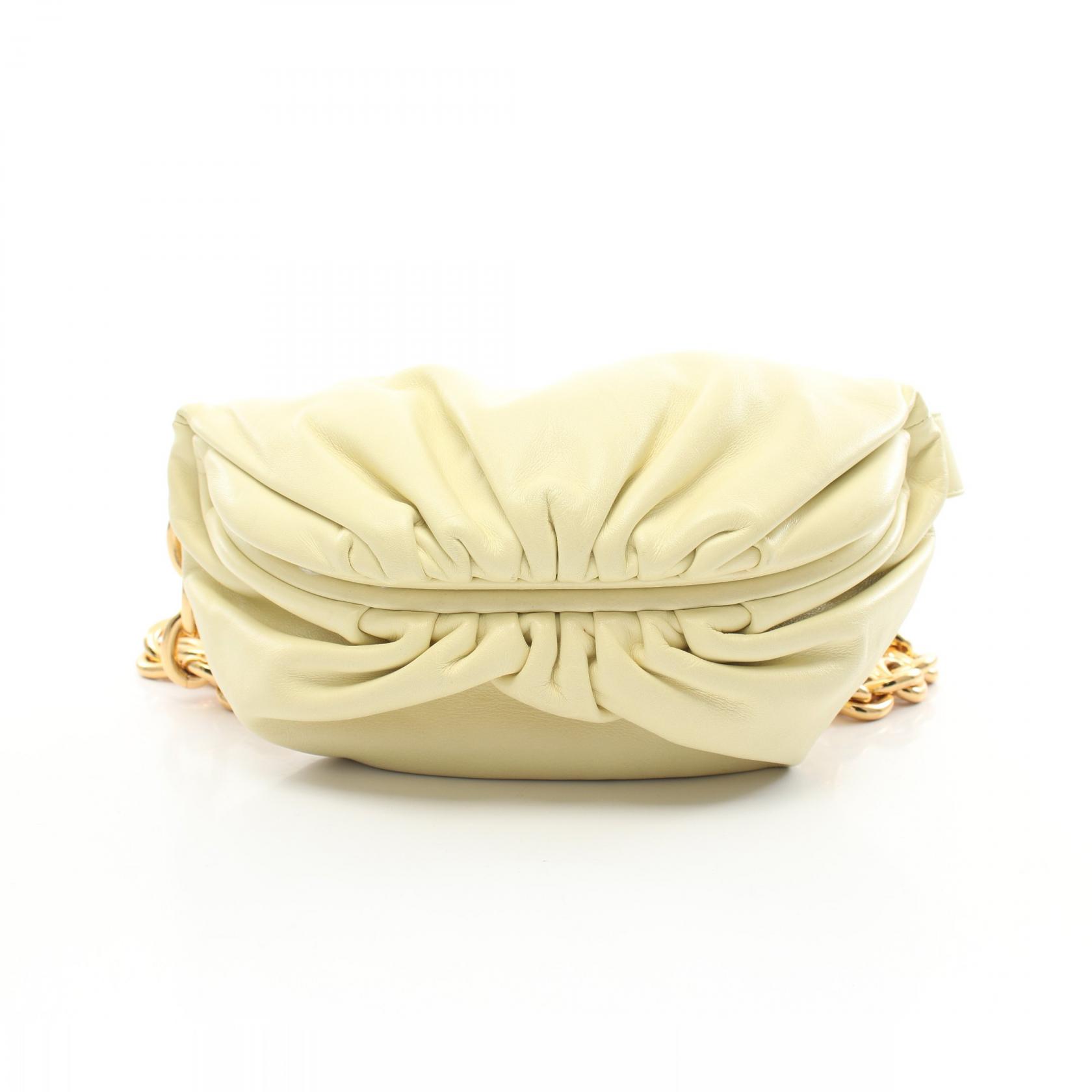 【8％OFFクーポン対象】ボッテガヴェネタ BOTTEGA VENETA The Chain Pouch Mini ウエストバッグ ボディバッグ バッグ レザー レディース イエロー系 651445 【中古】