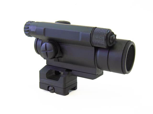 【AIMPOINTタイプ】DYTACダイタック COMP M4タイプドットサイト★ KACナイツスタイル ダイキャストQDマウント付き(DY-ST13-BK）DYSALE