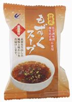 沖縄産もずく使用　お湯を注ぐだけで便利　ゆずの香り際立つ 沖縄産もずくスープ （レビューキャンペーン）