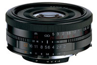 [在庫処分特価]【送料無料】Voigtlander ULTRON F2/40mm SLII『即納〜3営業日後の発送』【Nikon/PENTAXデジタル一眼レフ用パンケーキレンズ】