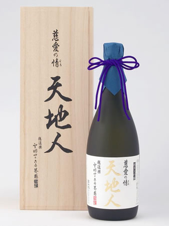 慈愛の情（こころ）　天地人　720ml新潟県産の新酒米「越淡麗」を使用した純米大吟醸