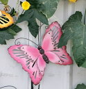 ガーデンオブジェ 壁掛けオーナメント チョウチョ 透かしデザイン アンティーク風 鉄製 (ピンク)