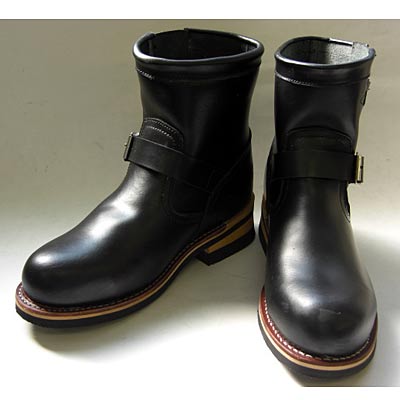 ファントム2のショートブーツAVIREX AV2220 エンジニアブーツ PHANTOM2 LO(ファントム2ショート ブラック)