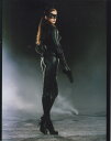 ダークナイト アンハザウェイ Anne Hathaway (左右5mmくらいが黒字です) 映画 写真 輸入品 8x10インチサイズ 約20.3x25.4cm