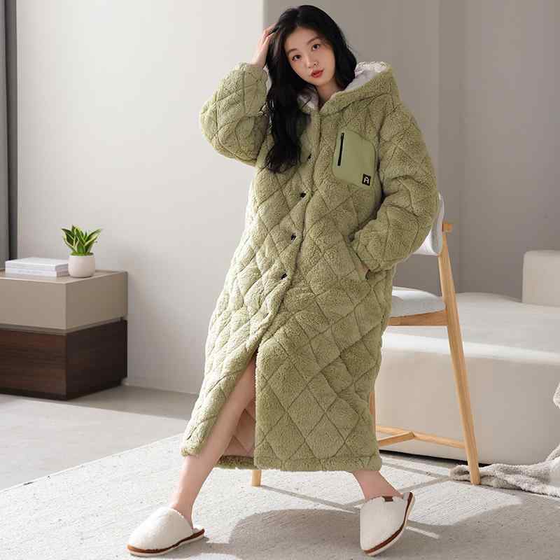 ルームウェア レディース 部屋着 保温 厚手 フランネル 三層中綿入り ナイトガウン バスローブ ガウン ロング丈 フード付き 膝下丈 冬用 かわいい コットンパジャマ