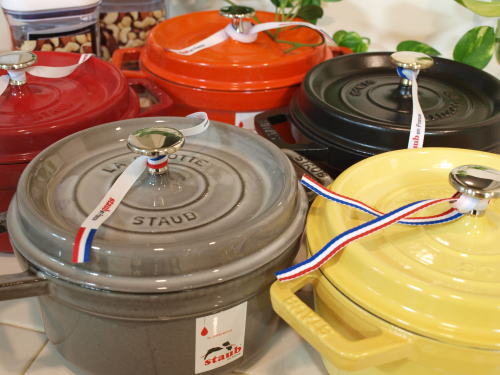 staub ストウブ ピコ・ココット ラウンド 20 【35 ％OFF 】【 送料無料 】【正規輸入品】【全品ポイント5倍】