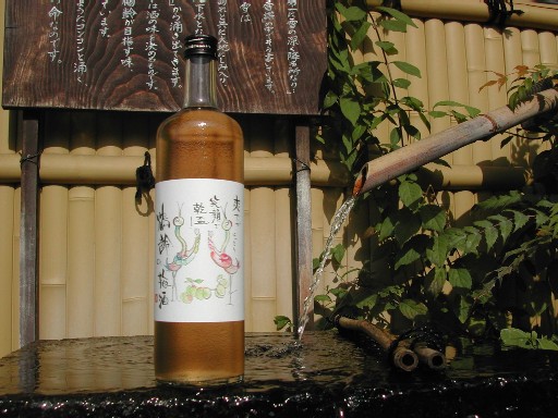 鶴齢の梅酒720ML（化粧箱入り）