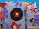 綿プリント生地(やや厚)花・薄グレー×赤