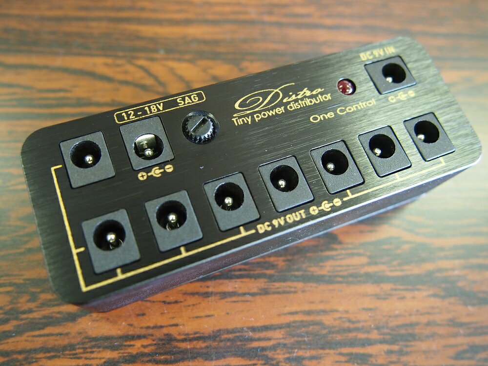 【限定カラー】One Control　Distro -Tiny Power Distributor-　-All In One Pack-　 EPA-2000ACア...