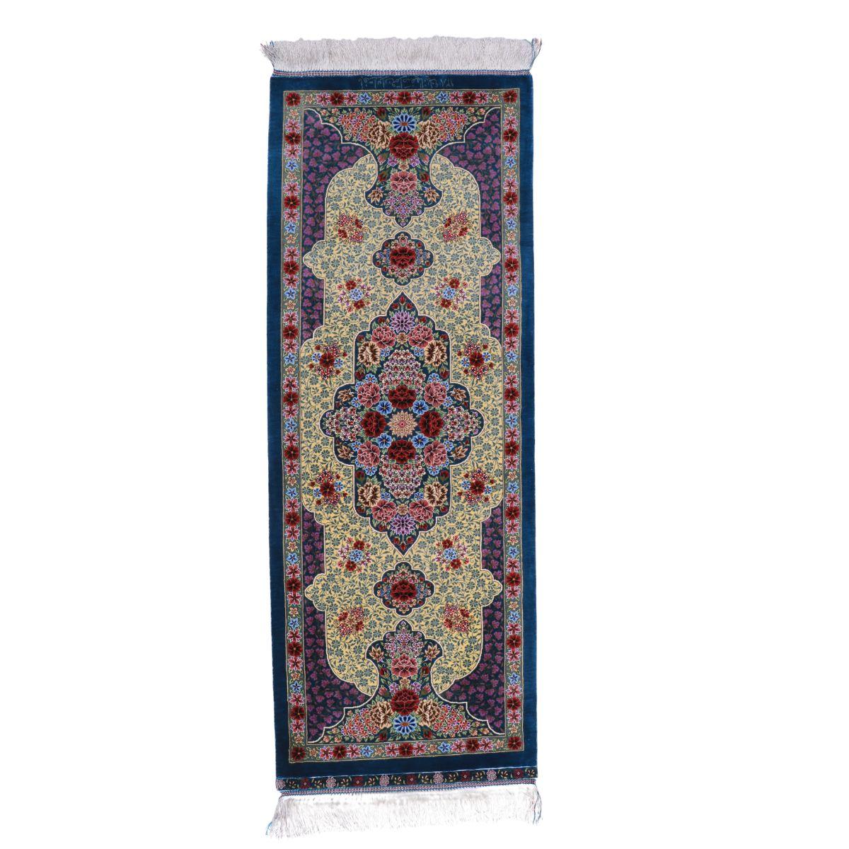 ペルシャ絨毯 イラン製 124×46cm 手織り 天然 シルク100% 長方形 草木染 高級 ナチュラル 北欧 ラグ 絨毯 マット ラグマット カーペット 床暖房対応 ホットカーペット対応 （FN-70316）