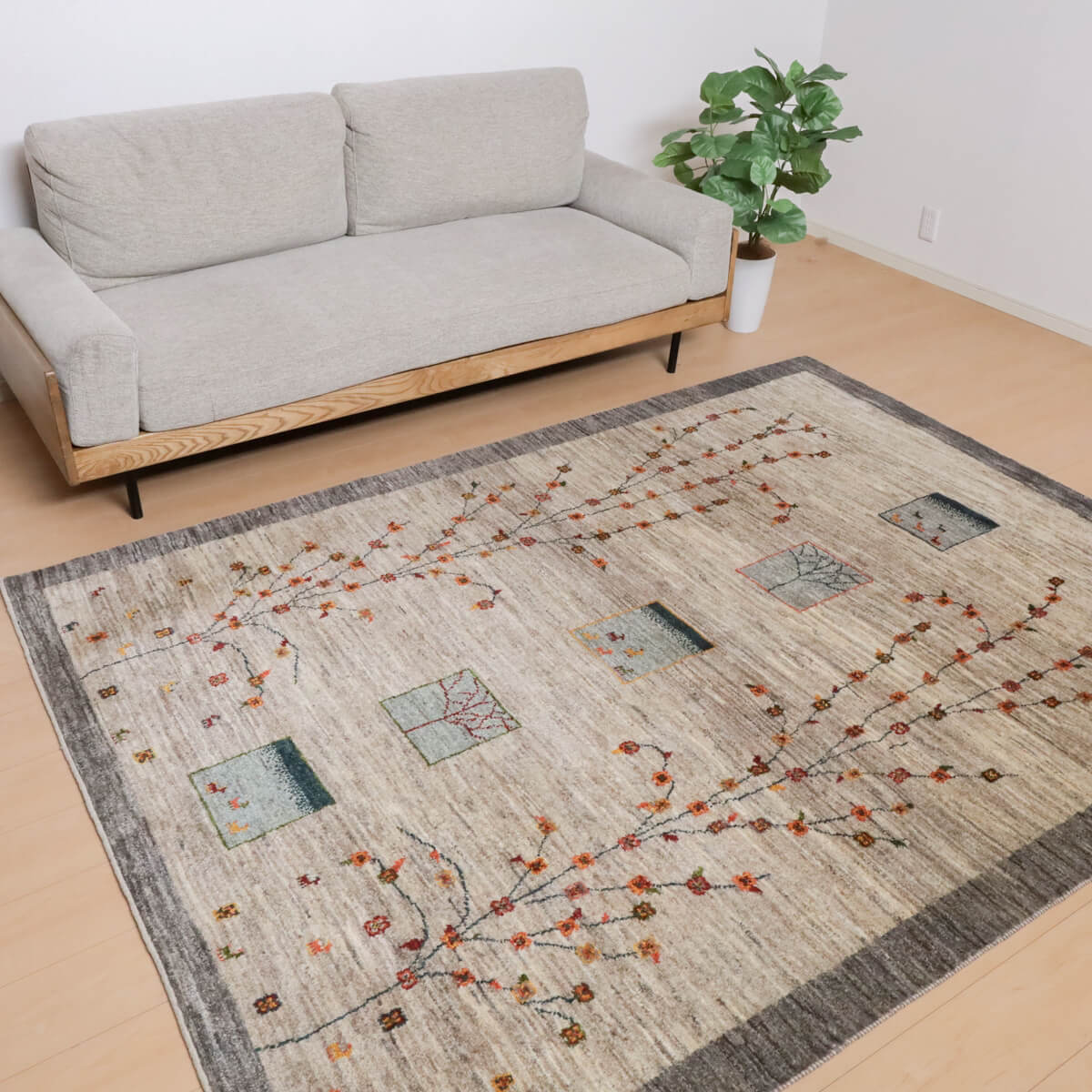 ギャッベ イラン製 リビングサイズ 237×177cm 手織り 天然 ウール100% 長方形 草木染 おしゃれ かわいい モダン ナチュラル 北欧 ラグ 絨毯 マット ラグマット ギャベ 床暖房対応 ホットカーペット対応 （HL-12044）