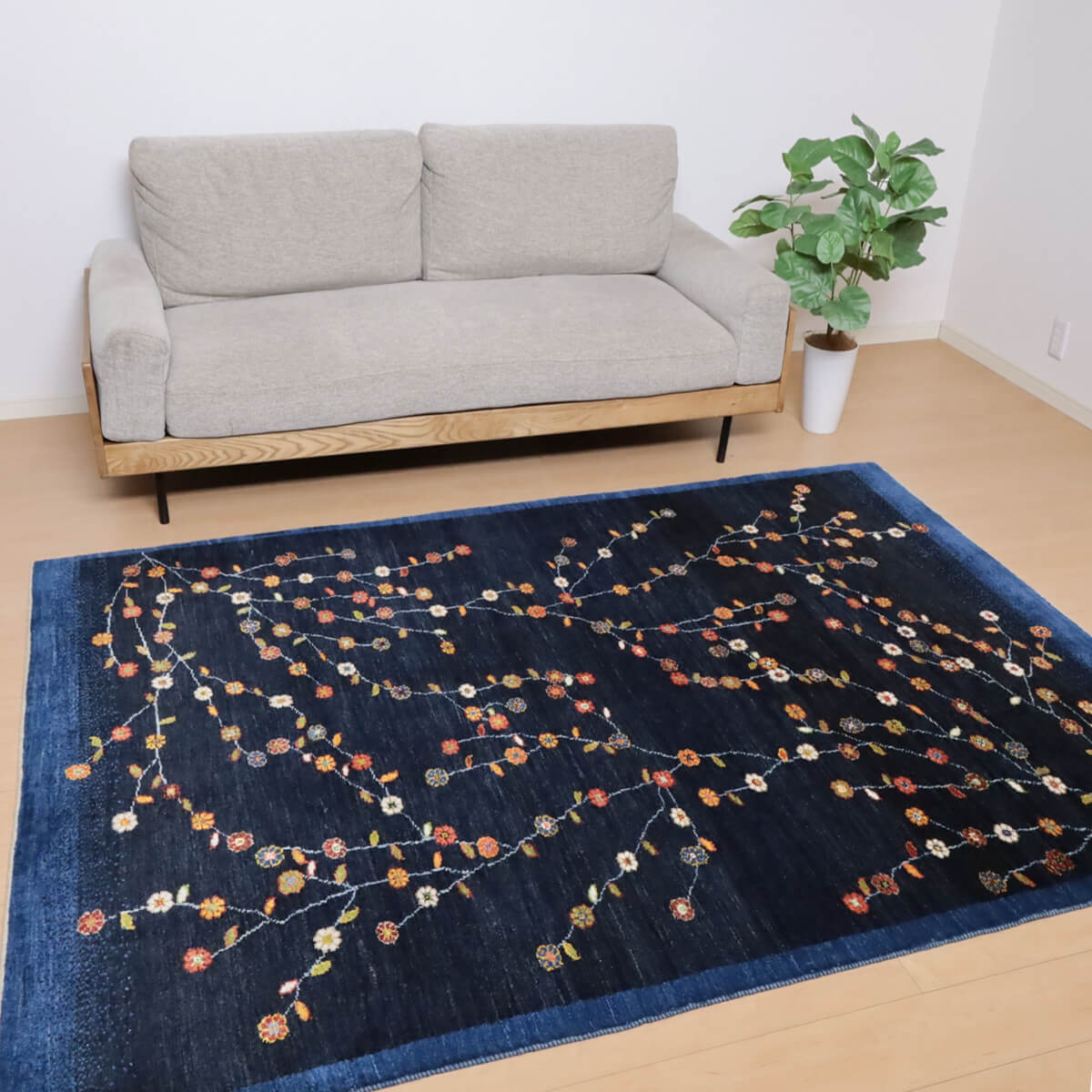 ギャッベ イラン製 リビングサイズ 239×172cm 手織り 天然 ウール100% 長方形 草木染 おしゃれ かわいい モダン ナチュラル 北欧 ラグ 絨毯 マット ラグマット ギャベ 床暖房対応 ホットカーペット対応 （HL-12055）