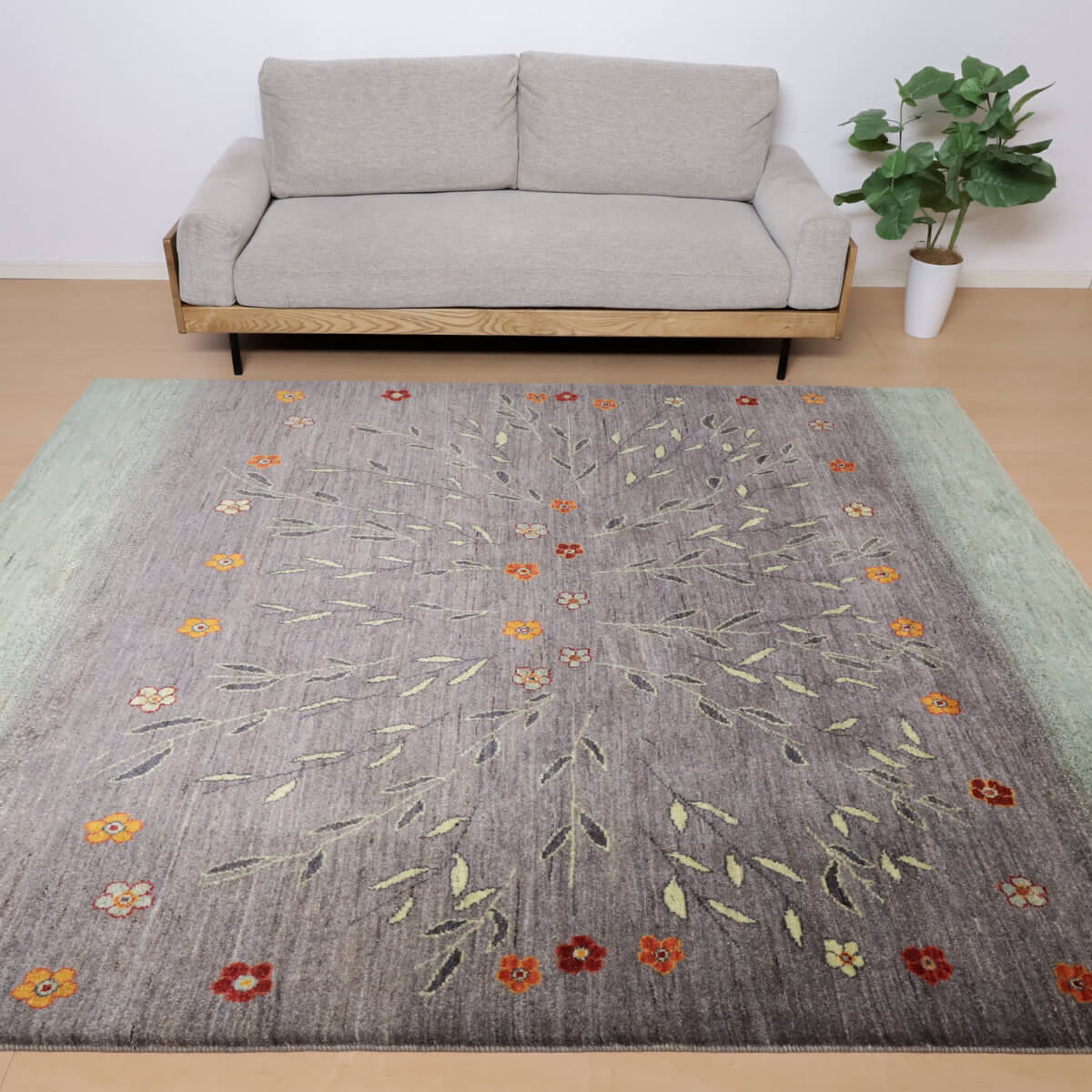 ギャッベ イラン製 リビングサイズ 251×210cm 手織り 天然 ウール100% 長方形 草木染 おしゃれ かわいい モダン ナチュラル 北欧 ラグ 絨毯 マット ラグマット カーペット ギャベ 床暖房対応 ホットカーペット対応 （HL-12221）