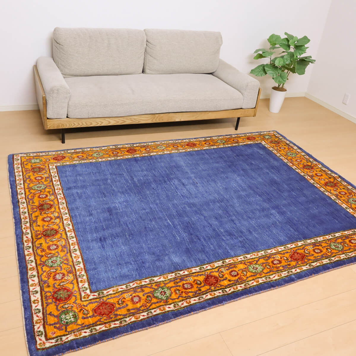 ギャッベ イラン製 リビングサイズ 243×172cm 手織り 天然 ウール100% 長方形 草木染 おしゃれ かわいい モダン ナチュラル 北欧 ラグ 絨毯 マット ラグマット カーペット ギャベ 床暖房対応 ホットカーペット対応 （HL-12402）