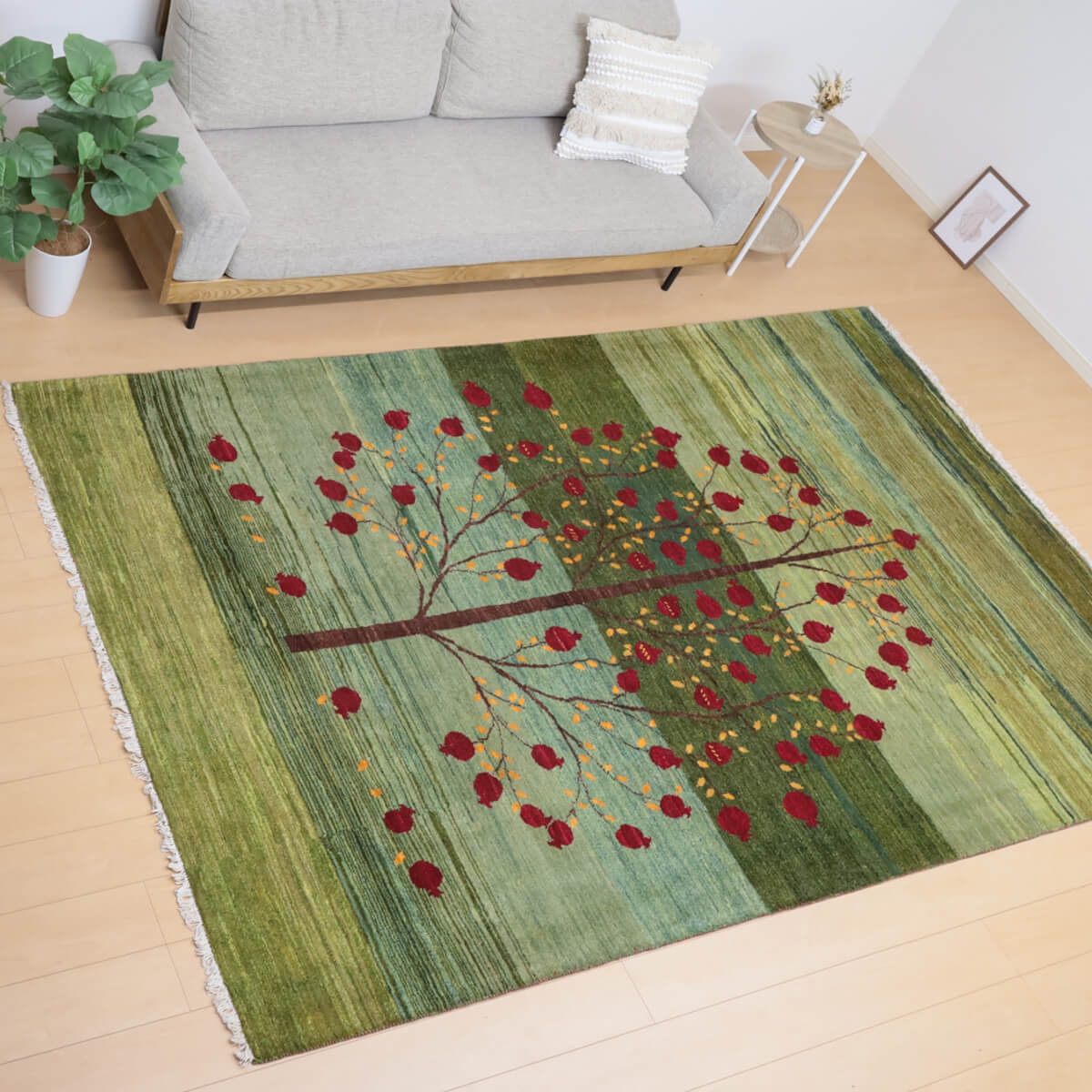 ギャッベ イラン製 リビングサイズ 288×196cm 手織り 天然 ウール100% 長方形 草木染 おしゃれ かわいい モダン ナチュラル 北欧 ラグ 絨毯 マット ラグマット カーペット ギャベ 床暖房対応 ホットカーペット対応 （HX-12454）