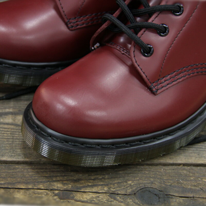 【楽天市場】【 ポイント10倍 】 【 純正ケア品のオマケ付 】 正規品 Dr.Martens マーチン 6ホール 10064600 ドクター