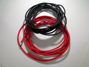 8SQ KIV(電気機器用ビニル絶縁電線)耐圧600V 60℃強電流対応　赤黒セット※メートル単位販売