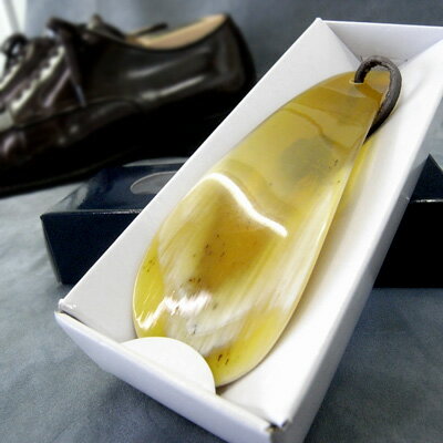 ART120　水牛シューホーン（靴べら）　【あす楽対応】【男性へのプレゼントに】靴べら【3150円以上送料無料】【ギフト可】1つ1つ形も模様も色も異なる一点もの水牛角の小型靴べら
