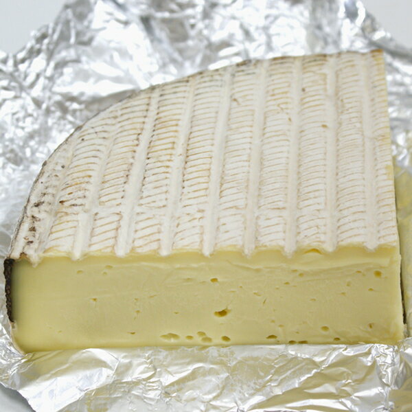 Edel de Cleronエーデル　ド　クレロン1/4カット　400g夏のモンドールと呼ばれるフランシュコンテ地方のチーズ