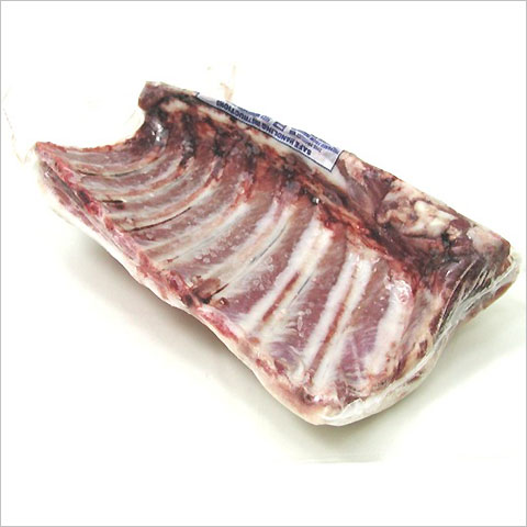 仔羊の背骨付き背肉　ラムラックスタンダード【不定貫　約1Kg　2625円/Kg】