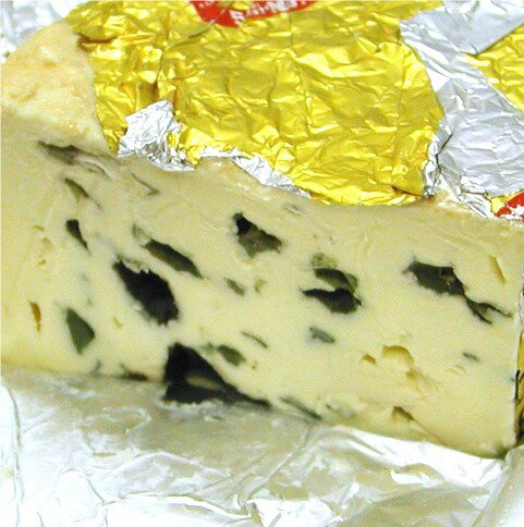 【訳あり】　ちいさめブルー・デ・コース　AOC　1/8カット(蔵)　約250gフランス産　青かびチーズ