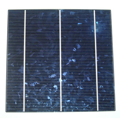 太陽電池（ソーラーセル）6インチ・多結晶タイプ150×155mm品45枚組（RSC150SF-1/1　京セラ）☆太陽電池を利用した工作に！