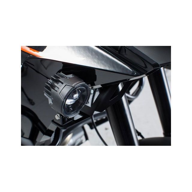 SWモテック ライトマウント ブラック KTM 1050/1090 Adv.、1190 Adv./R.｜NSW.04.004.10201/B sw_NSW_04_004_10201B