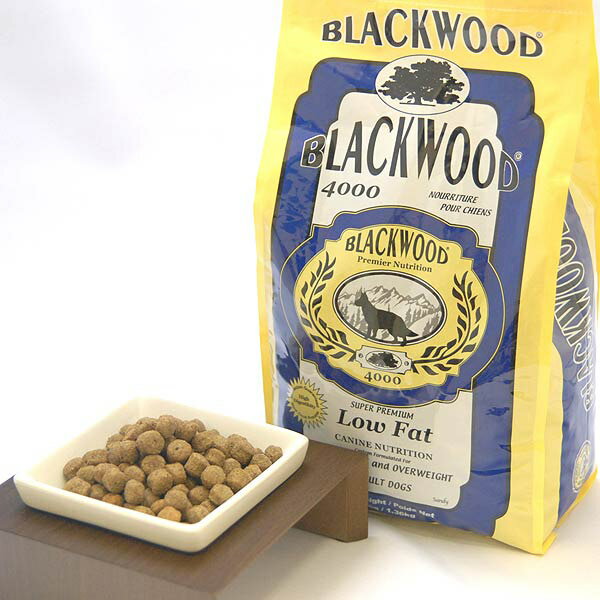 ◎ 【送料無料】ブラックウッド4000　8ポンド（3.63kg） 【BLACKWOOD】 ○【ポイント10倍！8月17日09：59まで】【P10】【W3】【smtb-k】【w3】ローファット成犬、肥満犬に