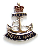 トラッドピンバッチ　Royal Navy Crown and Anchor　メール便利用可/￥3800以上のお買上げで送料無料