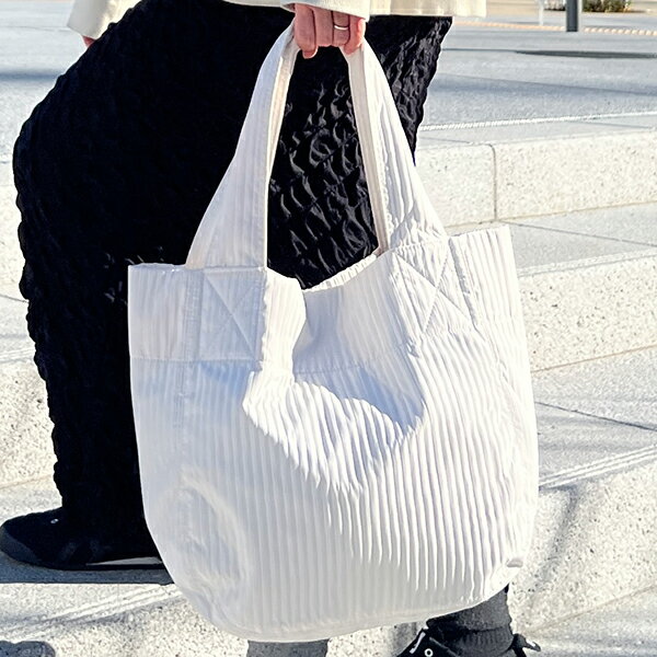 トートバッグ JOUET <strong>ジョエット</strong> ニュアンスプリーツトート バッグ カバン アイボリー 白 レディース メンズ かわいい おしゃれ 旅行 通勤 通学 J6821IV ビーム