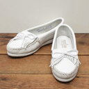 _MINNETONKA(ミネトンカ)KILTY UNBEADED MOCCASINキルティアンビーデッドモカシン White #204MINNETONKA(ミネトンカ):フリンジモカシンはやっぱりミネトンカ♪