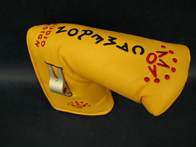 ★スコッティーキャメロン　SCOTTY CAMERON　STUDIO DESIGN YELLOW HEADCOVER日本では販売されていないキャメロンパターカバー。