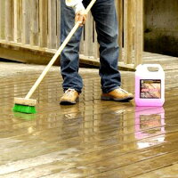 木部専用洗浄剤ウッドリバイバー