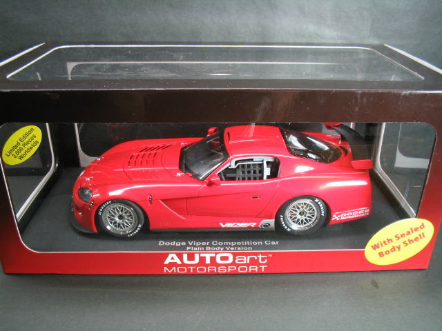 オートアート AUTOart DODGE VIPER COMPEITION COUPE 2004 PLAIN BODY VERSION (RED) ダッジ バイパー定価の20％OFF