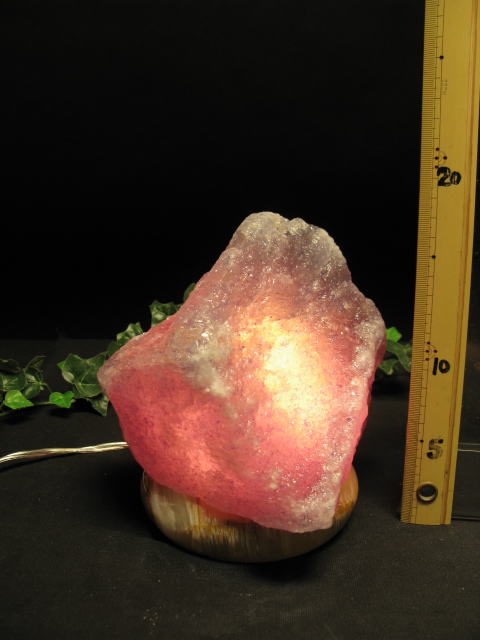 ブルー岩塩ランプ【ソルトランプ】　108　（ペルシャ岩塩仕様　台座：天然石オニキス）ブルー岩塩ランプ　ペルシャ岩塩天然のブルー岩塩で作った岩塩ランプ 青・紫色がきれいです。送料無料