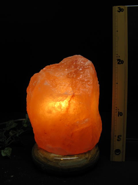 岩塩ランプ【ソルトランプ】 S-19　（ヒマラヤ岩塩仕様　台座：天然石オニキス）