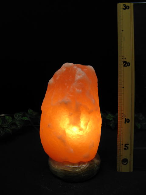 岩塩ランプ【ソルトランプ】SS-06　（ヒマラヤ岩塩仕様　台座：天然石オニキス）