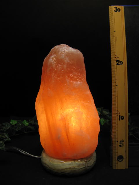 岩塩ランプ【ソルトランプ】SS-09　（ヒマラヤ岩塩仕様　台座：天然石オニキス）