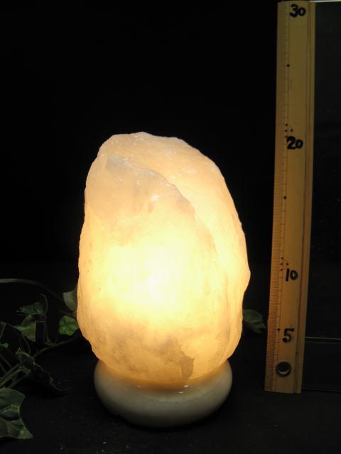 ホワイト岩塩ランプ【ソルトランプ】　913　（ヒマラヤ岩塩仕様　台座：天然石オニキス）
