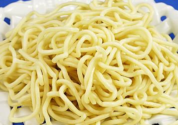 全てポイント10倍☆ちゃんぽん麺★なべと言えば、ちゃんぽん麺1人1玉くらいがベストです。鍋の閉めにどうぞ【ちゃんこ和王】【お花見・入学式・ゴールデンウィークに】