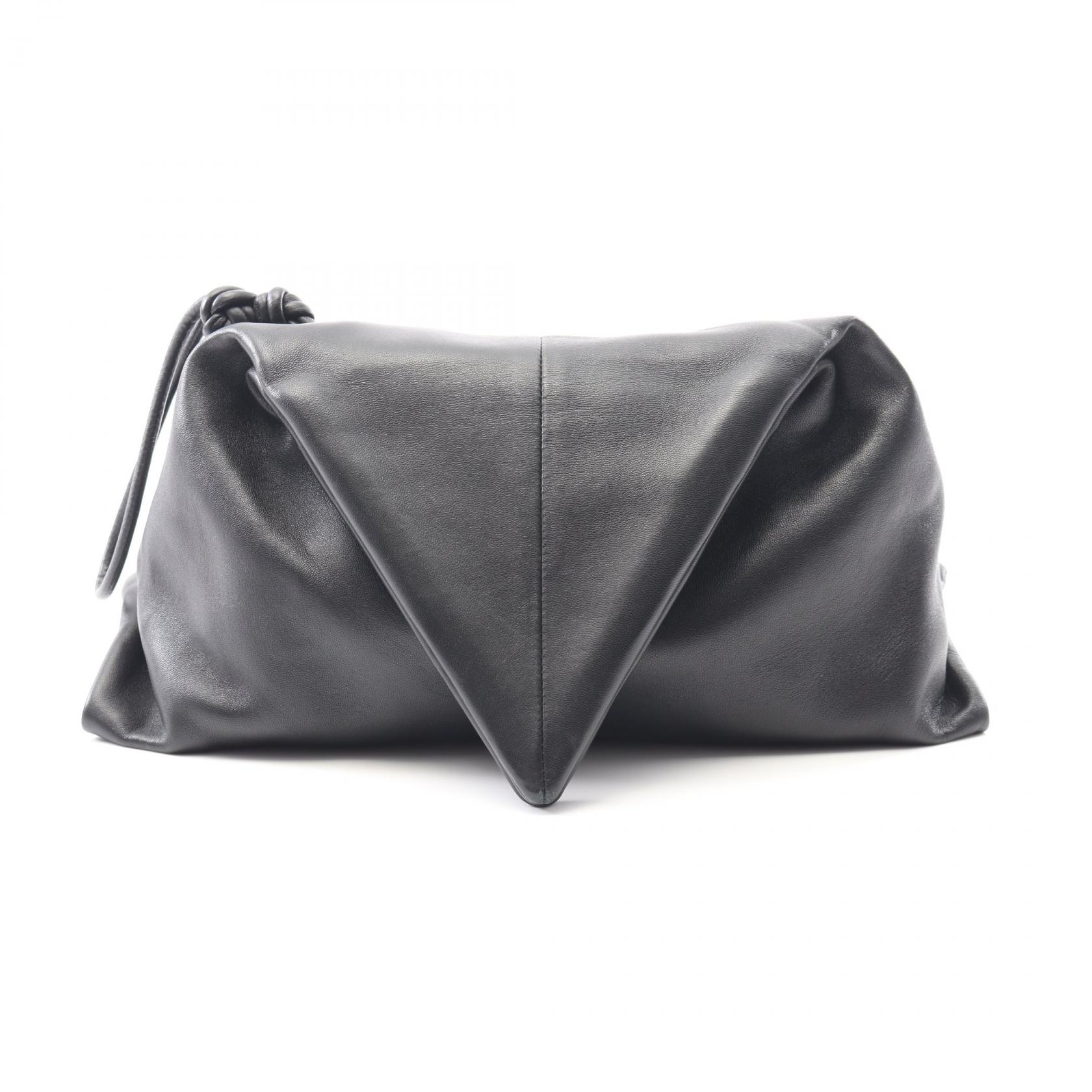ボッテガヴェネタ BOTTEGA VENETA トライアングルフラップ セカンドバッグ クラッチバッグ バッグ レザー ブラック系 622712 【中古】