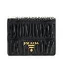 【11/3 23時59分まで最大3000円クーポン】プラダ PRADA ショップ袋付き 二つ折り財布 ナッパ ゴーフル NAPPA GAUFRE アウトレット 1mv204naga-nero-zz | ウォレット サイフ 財布 ブランド カード入れ 多い 小銭入れ オシャレ レディース 可愛い