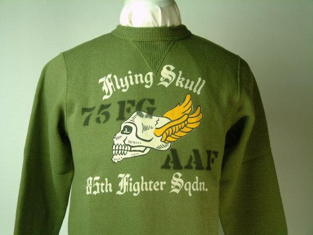 Buzz Rickson's(バズリクソンズ)LIGHT WEIGHT SET-IN CREW SWEAT85th Fighter Sqdn."FLYING SKULL"送料無料 
