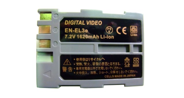 ●定形外送料無料●新品Nikon D70.D100.D200のEN-EL3e（SANYOセル）バッテリー