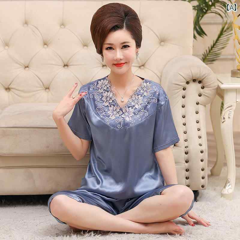 半袖　半ズボン　パジャマ 中年のお母さんの シルクパジャマ レディース 夏 大きいサイズ 冷感は エアコンの 効いた 部屋で 外で 着る ことが できる 家庭 服の スーツ 春秋