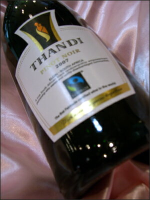 Thandi Pinot NoirǥԥΡΥեꥫ֡եȥ졼ɥ磻