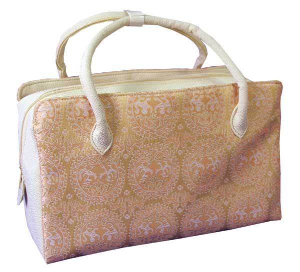 ϤȤäХåǤƻƻѡƥ˺Ŭʥ˻ȤʤʥХåǤ礭ΥХåǤʡۤǼ롡ϥХå