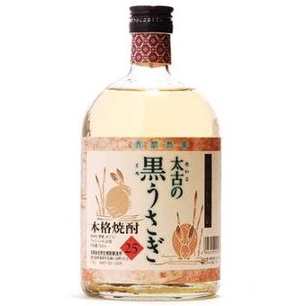 希少品　【弥生焼酎醸造所】　奄美黒糖焼酎　太古の黒うさぎ（たいこのくろうさぎ） 25度 720ml】　&#12959;6本で送料無料除外品即納【長期貯蔵酒の為品薄です！】(希少)お1人様6本まで　