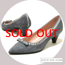 【 マーク BY マークジェイコブス 】スタッズ飾りのスエードパンプスMARC BY MARC JACOBS